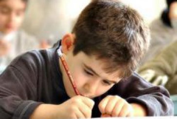 مشاوره : بی‏ توجهی کودک به تحصیل